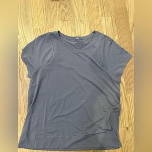 Lululemon athletica short sleeve dri fit